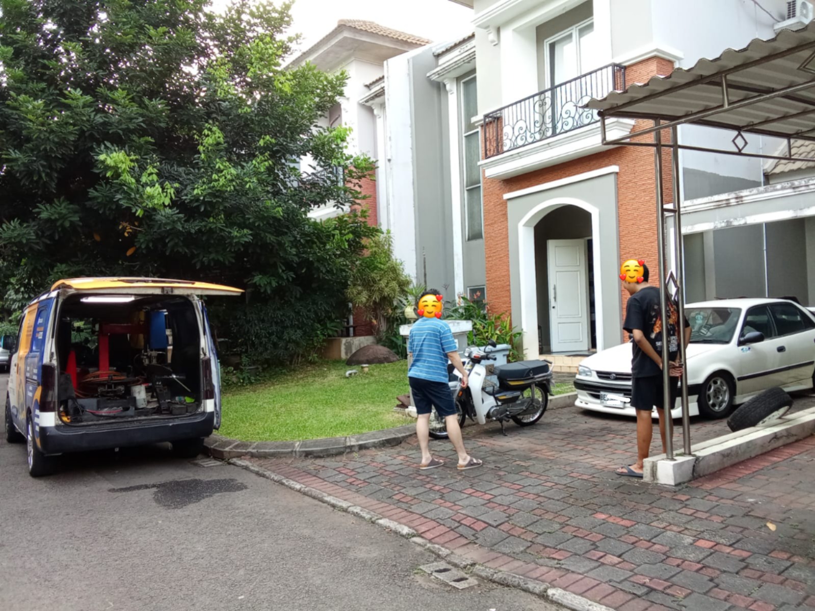 Tambal Ban Mobil Tanpa Bongkar Roda: Solusi Modern Otomax & Otozip