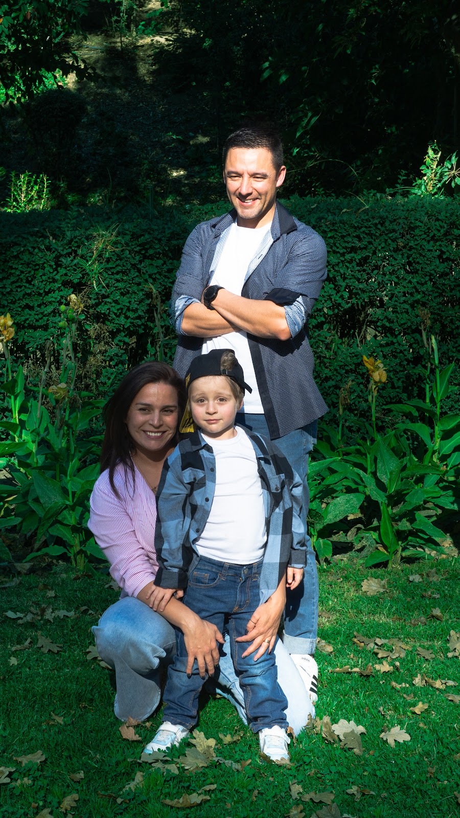 Familia entre las plantas