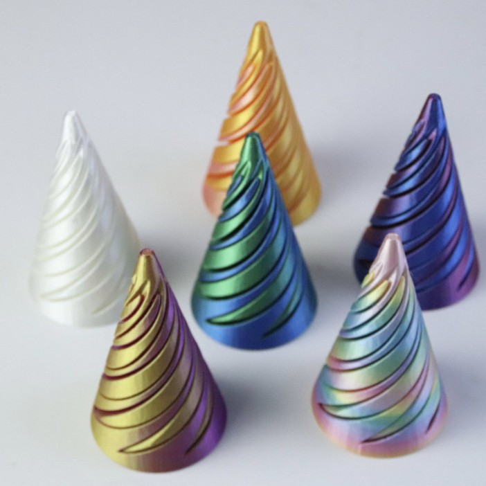 3D-gedrucktes Spiral-Pyramiden-Spielzeug
