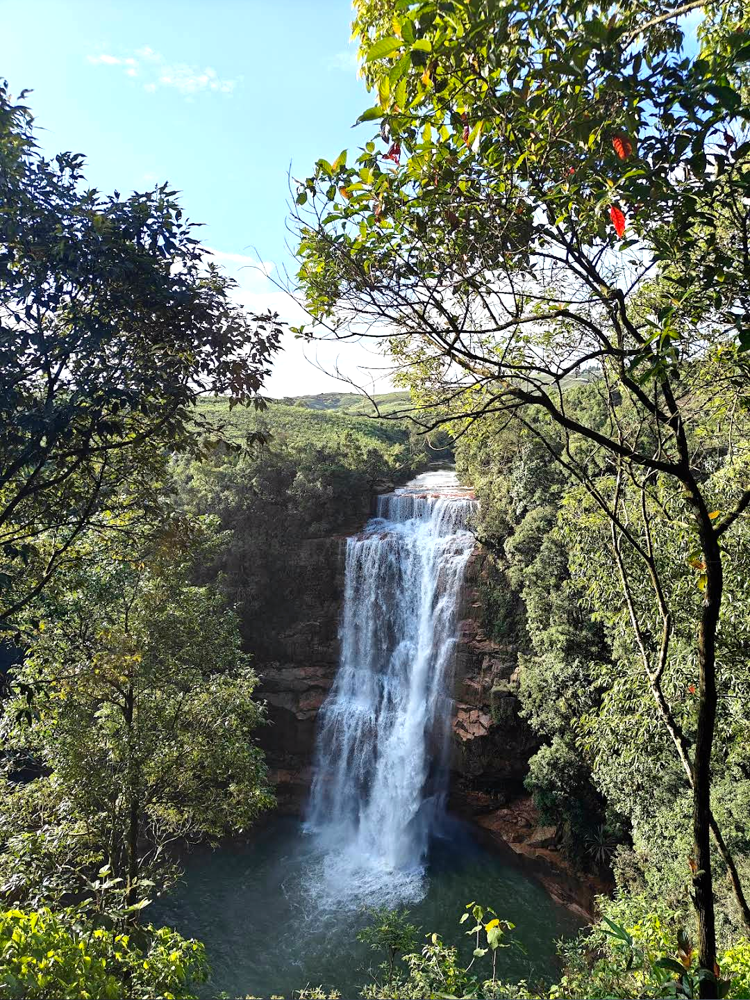 Amlarem Waterfall
