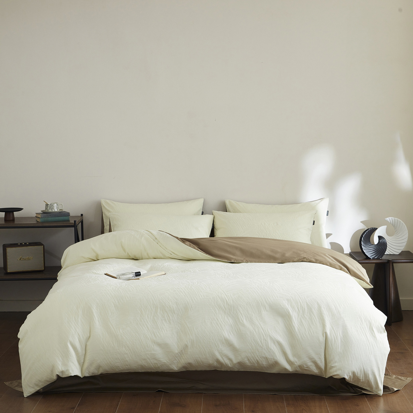 Bed linen set made of washed long-staple cotton, Jacquard