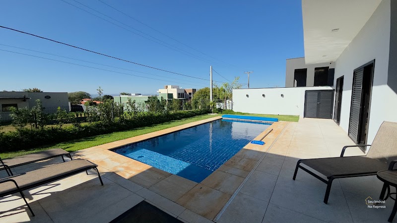 Foto 6 de Casa de esquina à venda próximo ao Ponto Alto no Riviera de Santa Cristina XIII