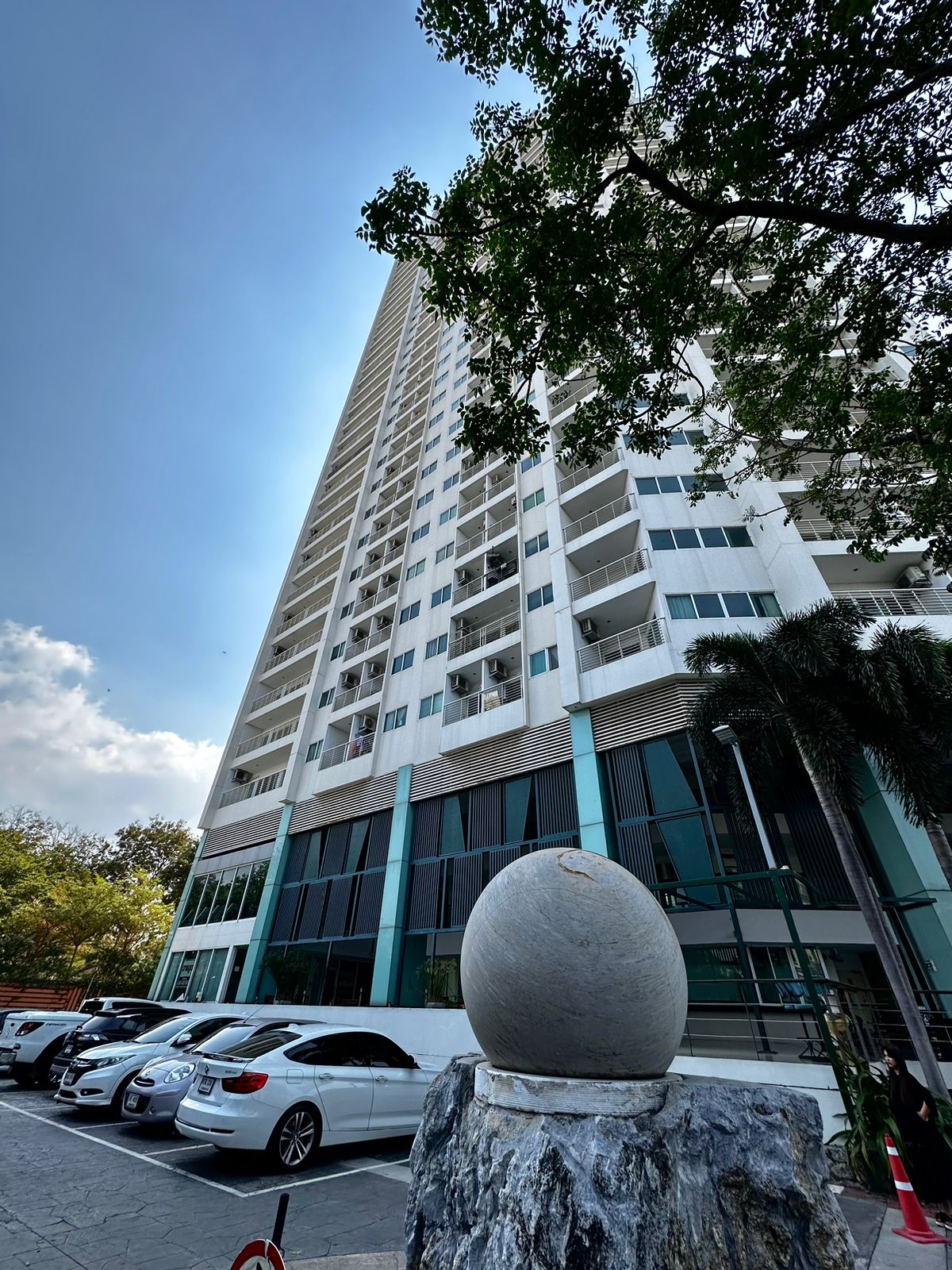 Atlantis Building C - 1 Bed, Floor 8 11