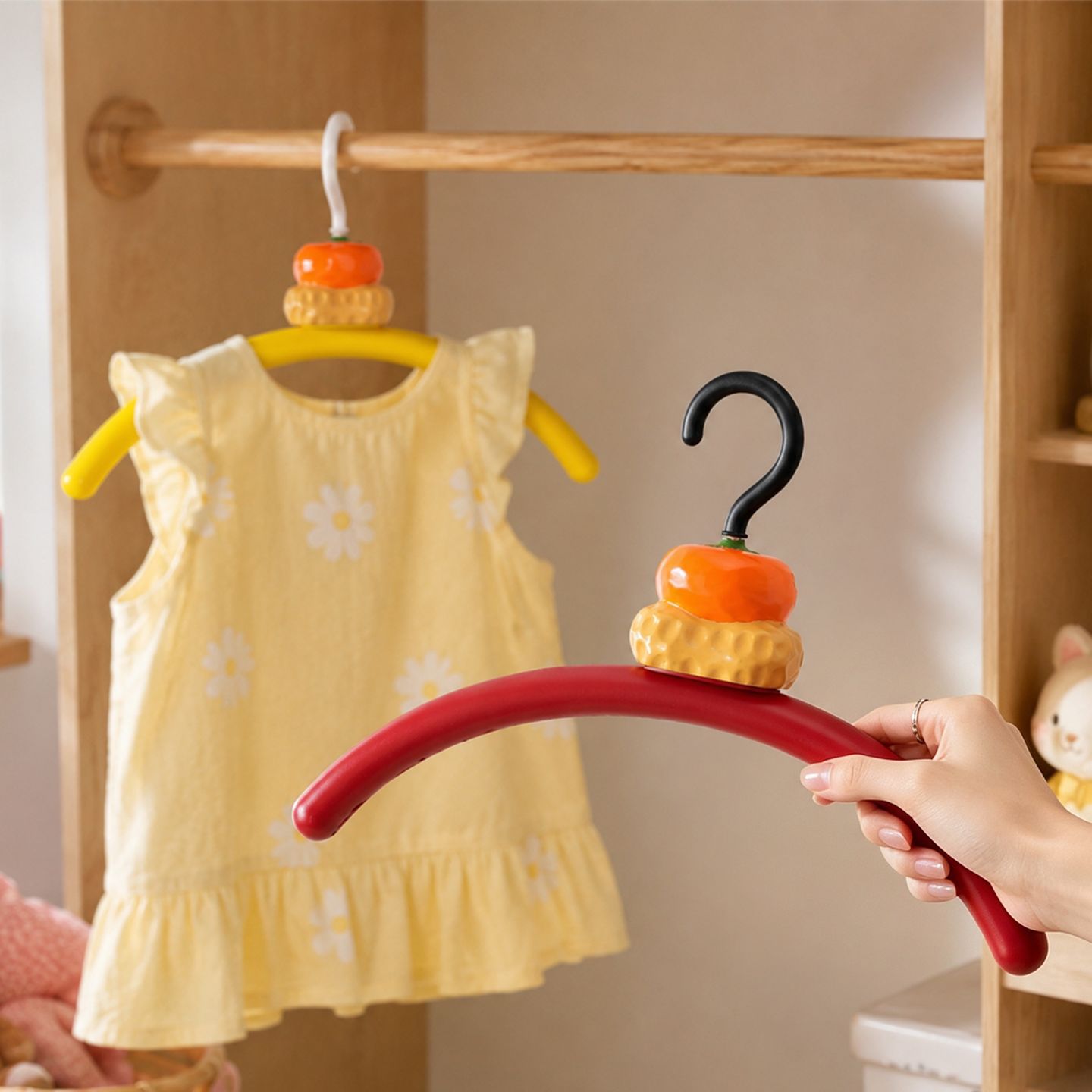 Drying rack with clips, cartoon design, ABS