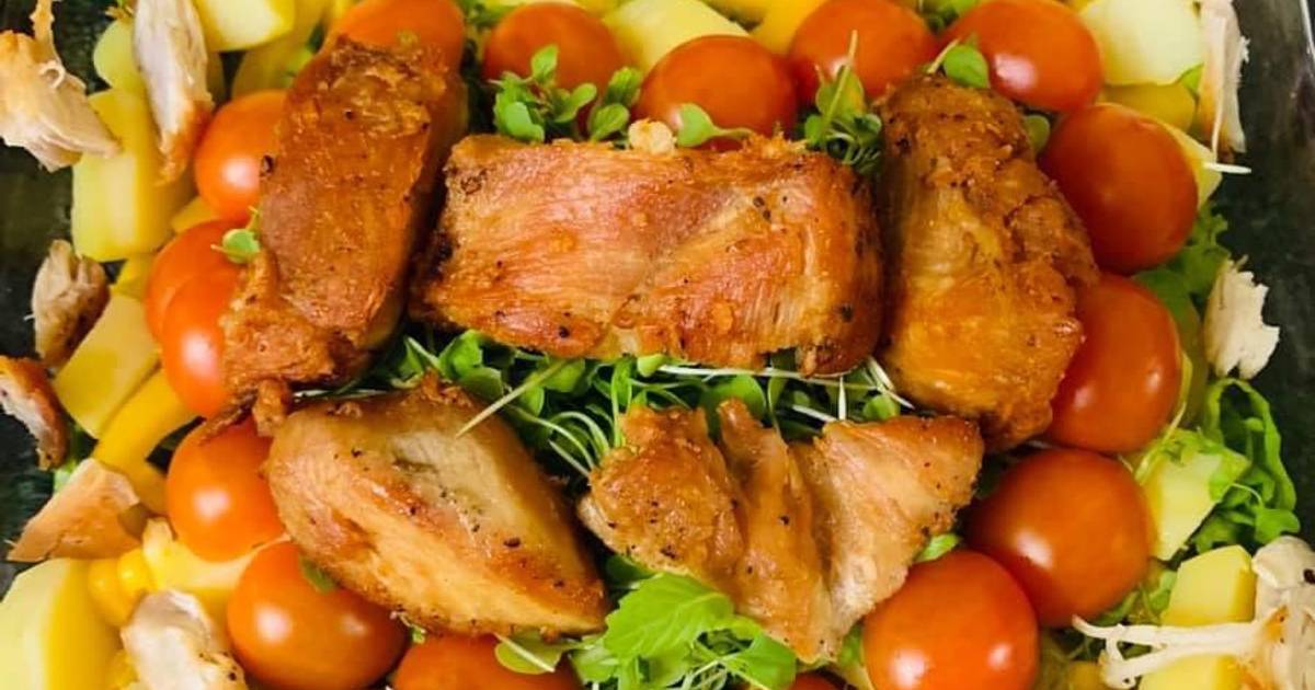 Salad gà rán