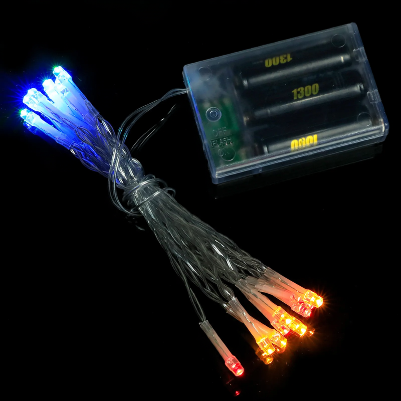 Versatile LED string light with 8 functions for outdoor use