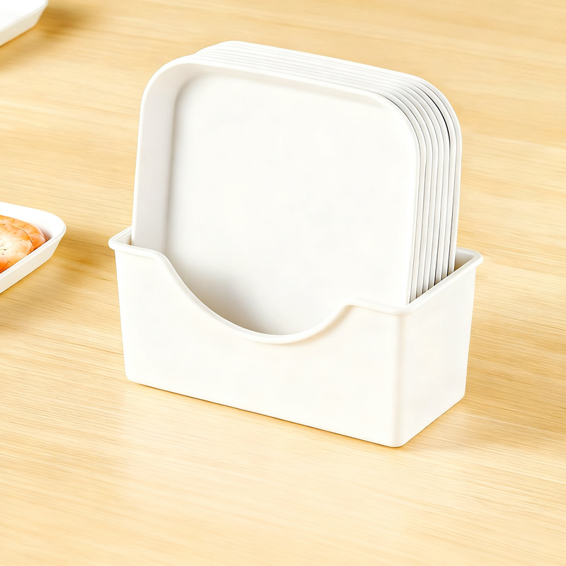 Food scrap bowl made of plastic, square
