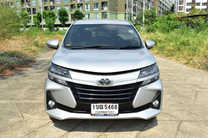 TOYOTA AVANZA