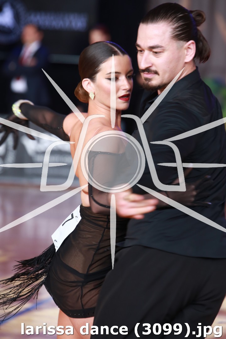 larissa dance (3099).jpg