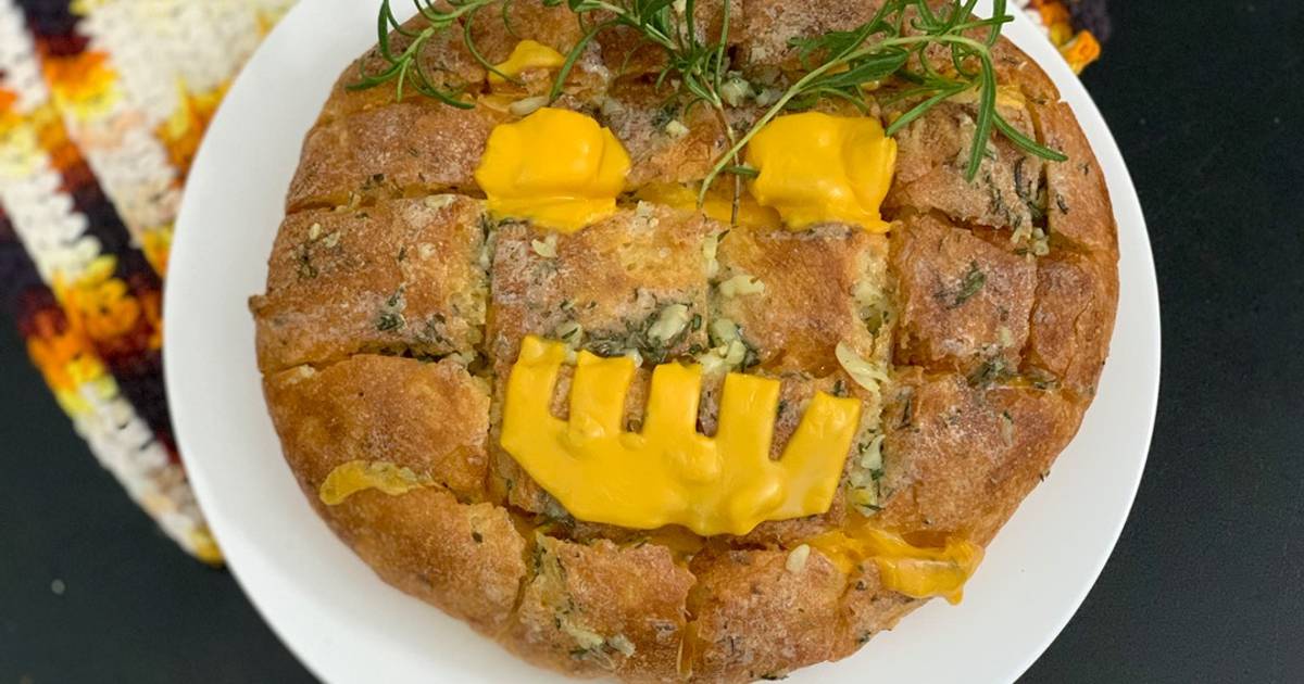 Bánh mì nướng phô-mai bơ tỏi