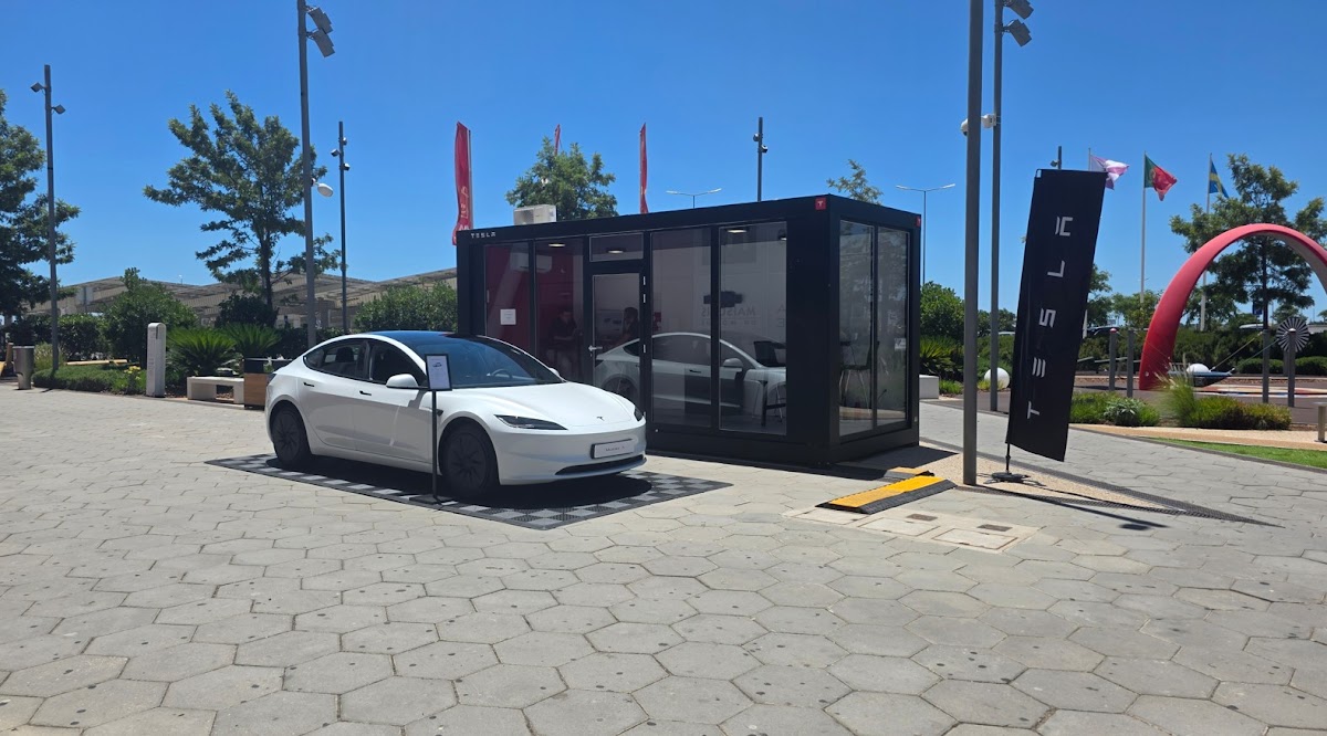 Tesla chega ao MAR Shopping Algarve e reforça presença a sul de Portugal