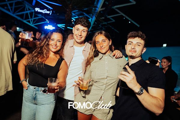 FOMOClub (28).jpg