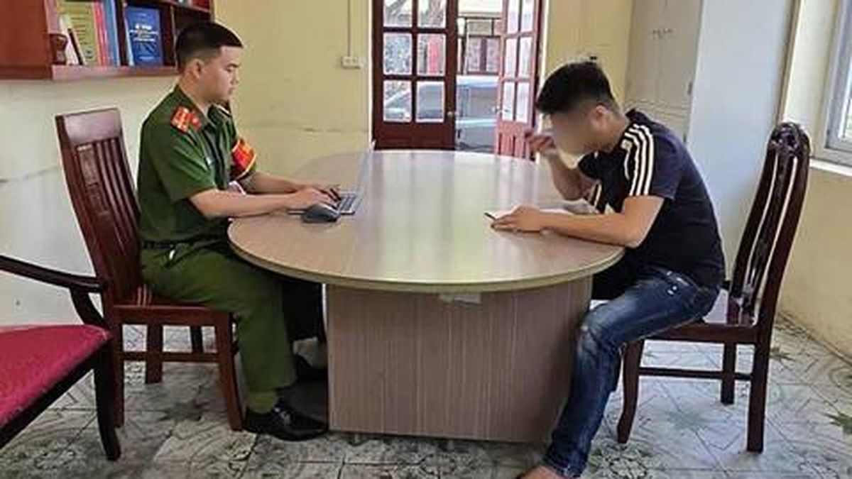 Đã xác định được đối tượng cưa ngang thân cây thị cổ thụ trăm tuổi - Công An TP.HCM