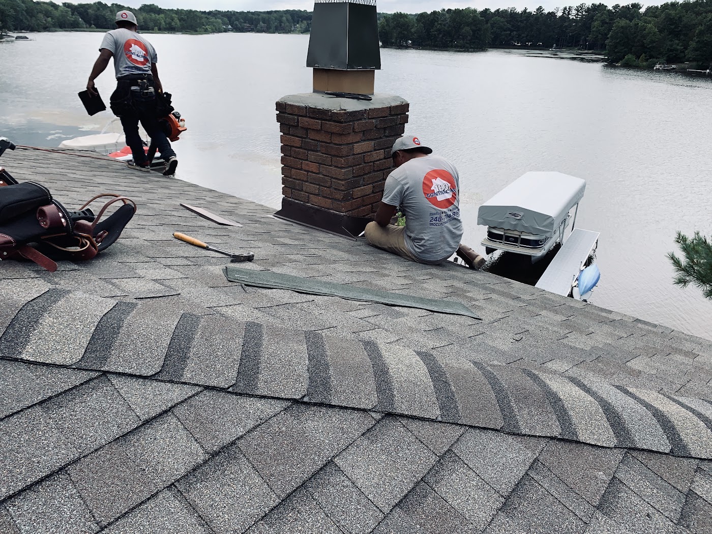 180 Contractors team completing a roof replacement for a Michigan homeowner