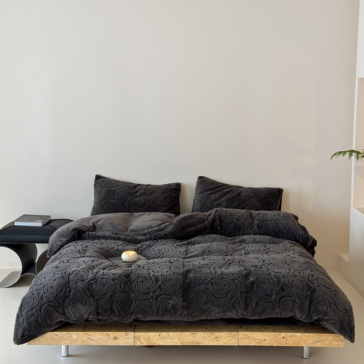 Milk fleece bedding set, 320g, with embossed pattern
