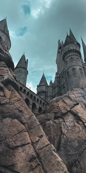 Hogwarts, Scorpius Hyperion Malfoy, Harry Potter, Wizarding World, Slytherin House 4K iPhone Wallpaper Background