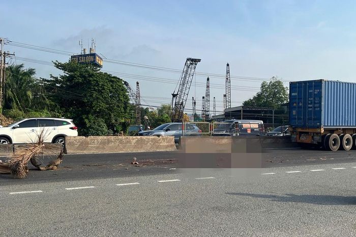 Tai nạn giao thông 15/5: Người đàn ông đi bộ bị xe cán tử vong trên xa lộ Hà Nội - Báo Xây Dựng