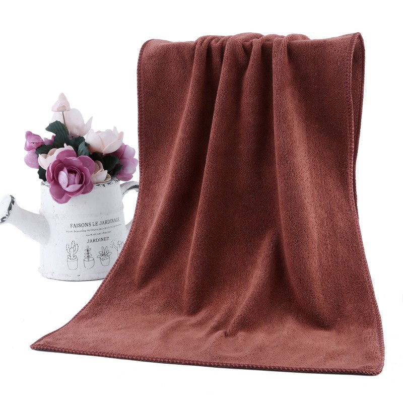 Microfiber cleaning cloths, 4-piece set, various sizes