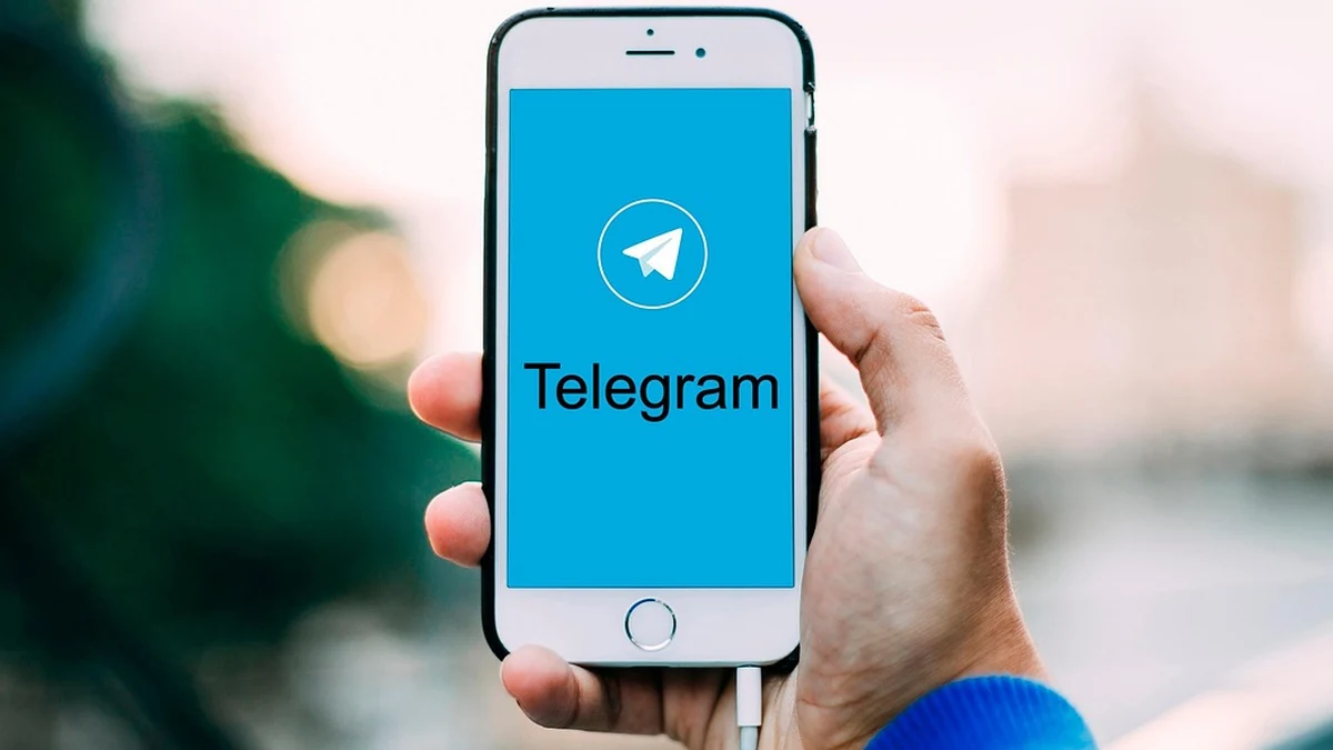 무료 AI 도구의 기술적 한계와 유료 서비스와의 구조적 차이