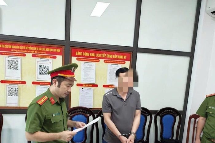 Cựu cán bộ Ủy ban Kiểm tra Tỉnh ủy Hòa Bình bị bắt với cáo buộc lừa xin việc - Báo Tri thức &amp; Cuộc sống