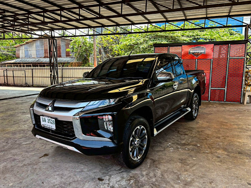 MITSUBISHI TRITON 18-23