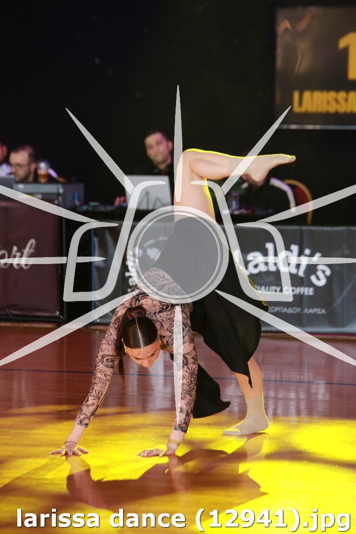 larissa dance (12941).jpg