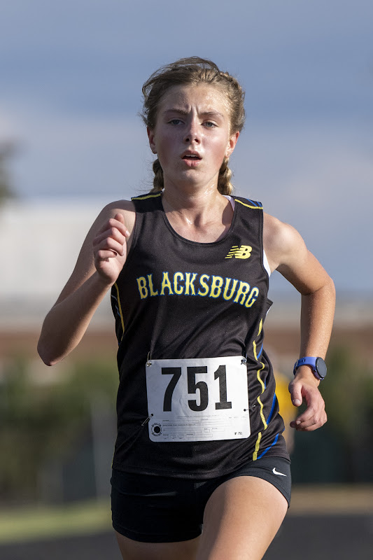 Photo from MS: Cross Country of Heidi Swartzwelder