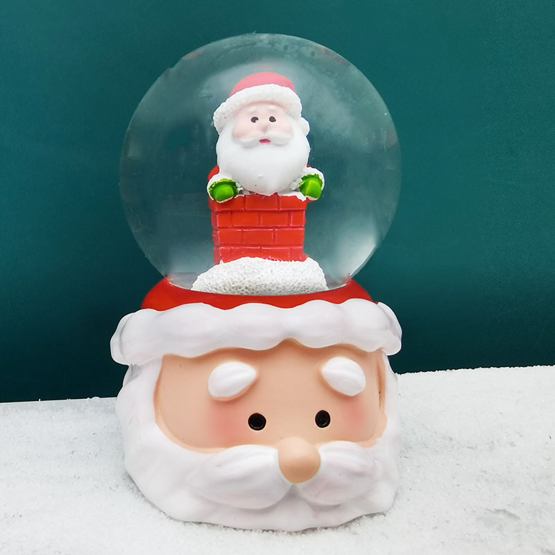 Mini snow globe in dessert cup design