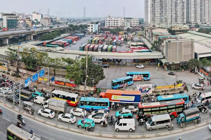 Hà Nội sẽ di dời loạt bến xe lớn ra khỏi Vành đai 3 - Đài Phát thanh và truyền hình Hà Nội