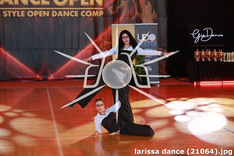 larissa dance (21064).jpg