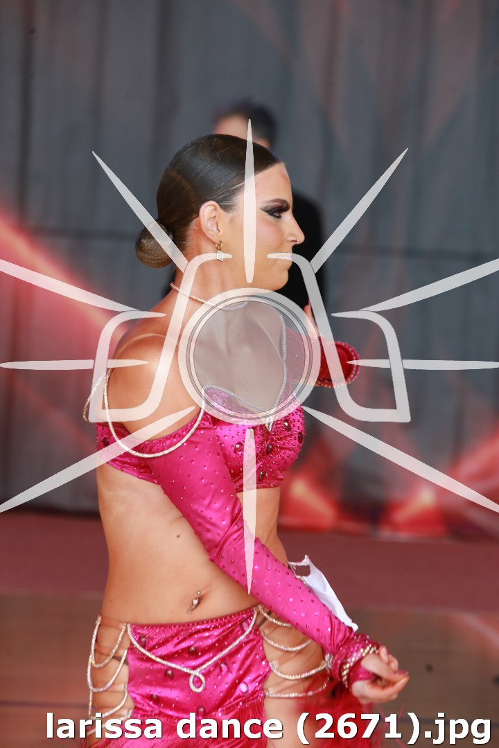 larissa dance (2671).jpg