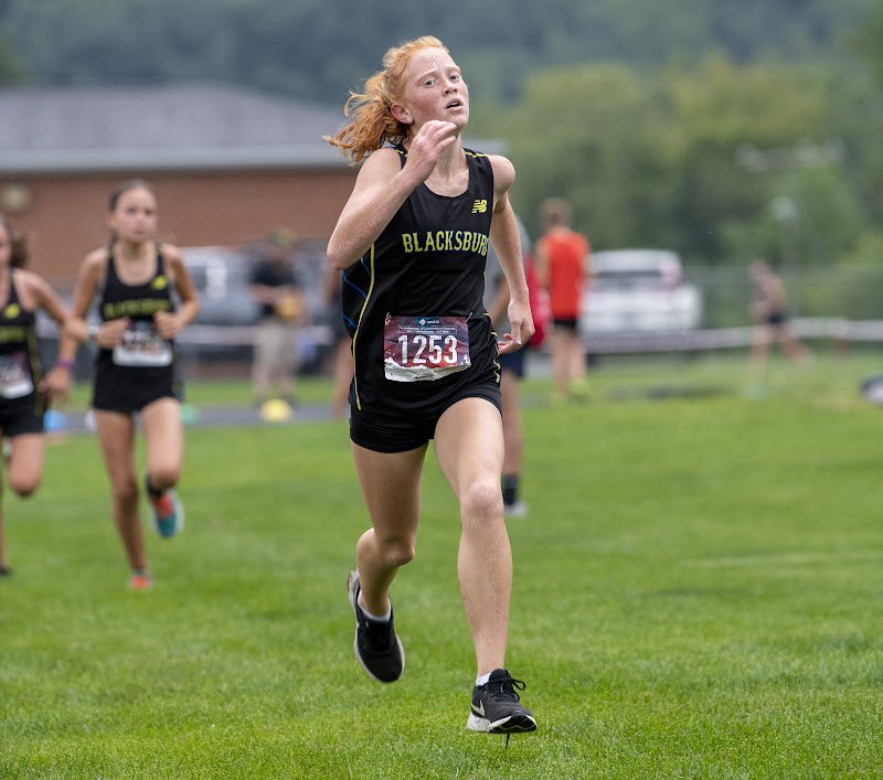 Photo from MS: Cross Country of Elizabeth Driscoll