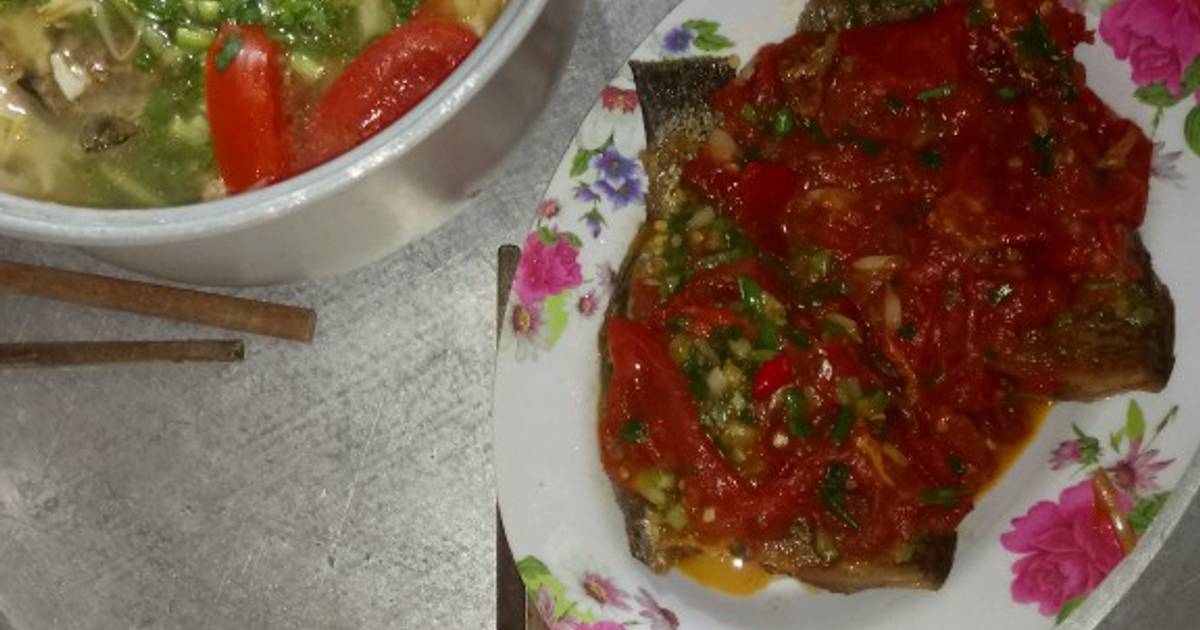 Cá rô phi sốt cà chua