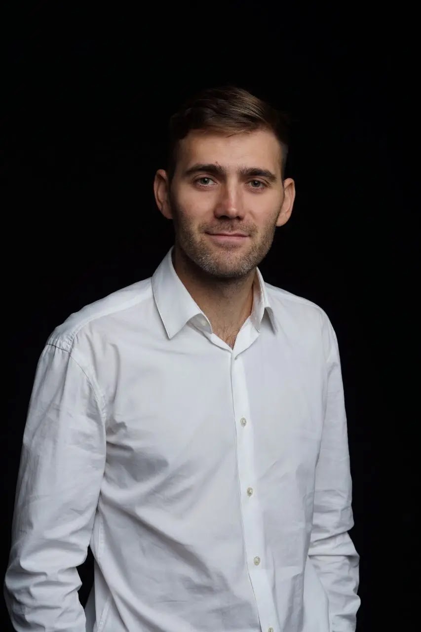 Алексей Максимченков