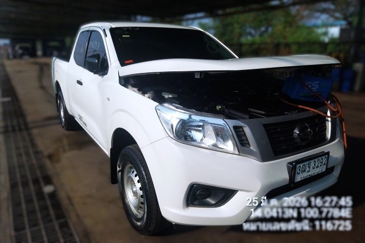 NISSAN NAVARA