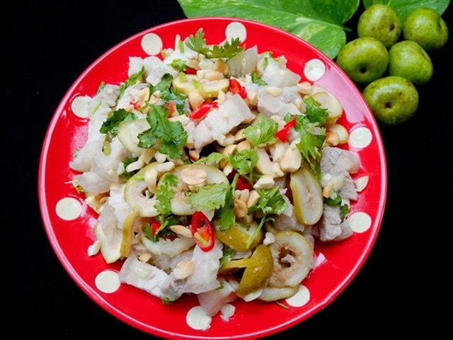 Gỏi Thịt Heo Trộn Sung Muối