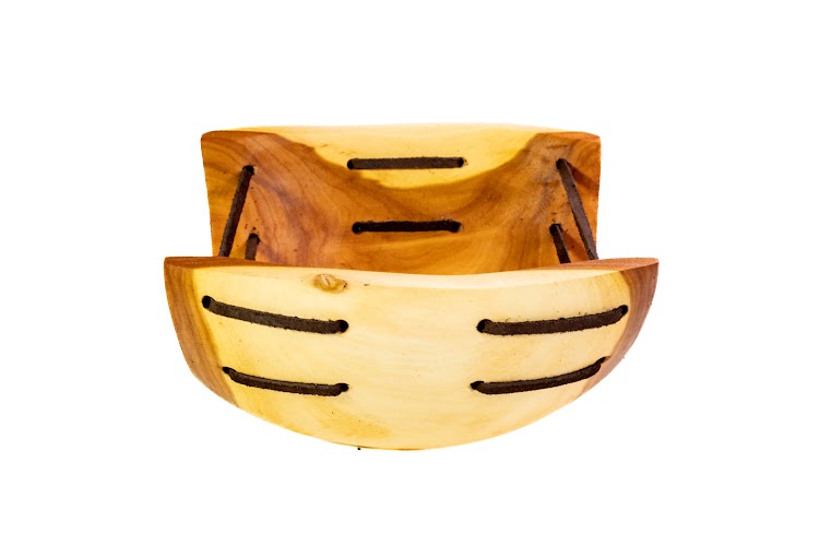 Applewood & Deerskin Leather - St. Boniface - 16" view 14