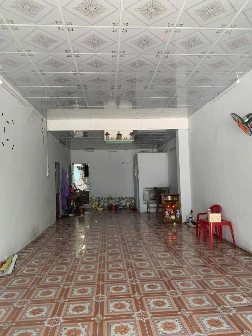 CHO THUÊ MẶT BẰNG ĐƯỜNG CÁCH MẠNG THÁNG 8, GẦN NGUYỄN HỮU THỌ. 2