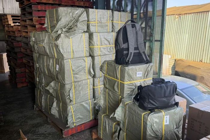 Hải quan phát hiện gần 15.000 sản phẩm mỹ phẩm hết hạn - Chuyên trang Sài Gòn Đầu Tư Tài Chính - Báo Sài Gòn Giải Phóng