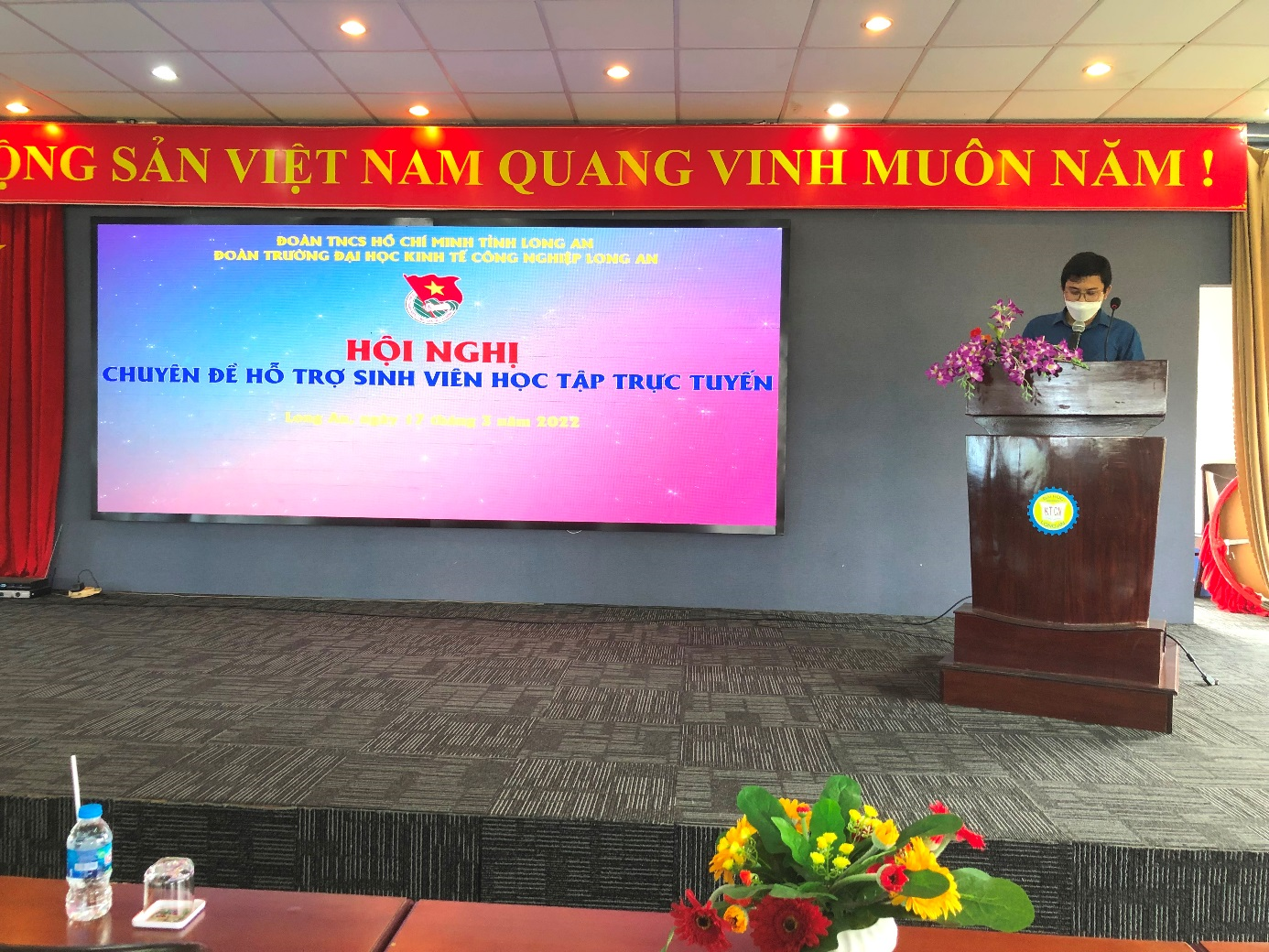 ThS. Ngô Văn Linh – Giảng viên Khoa Công nghệ hướng dẫn
