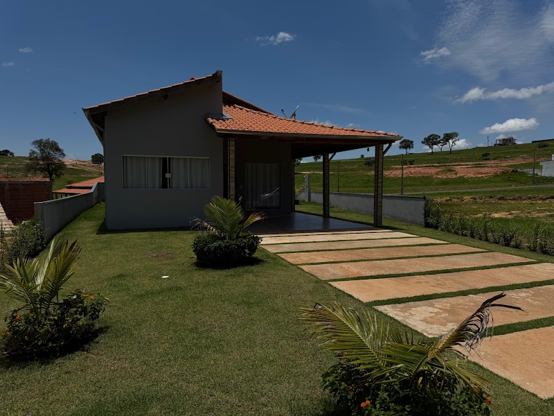 Foto 2 de Casa de campo próxima ao clube Marina