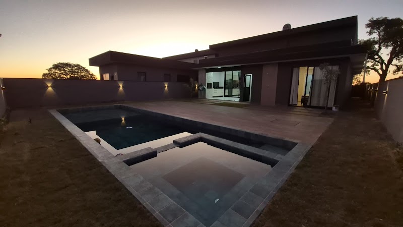 Foto 2 de Casa à venda no Condomínio Riviera de Santa Cristina XIII HZF22RI
