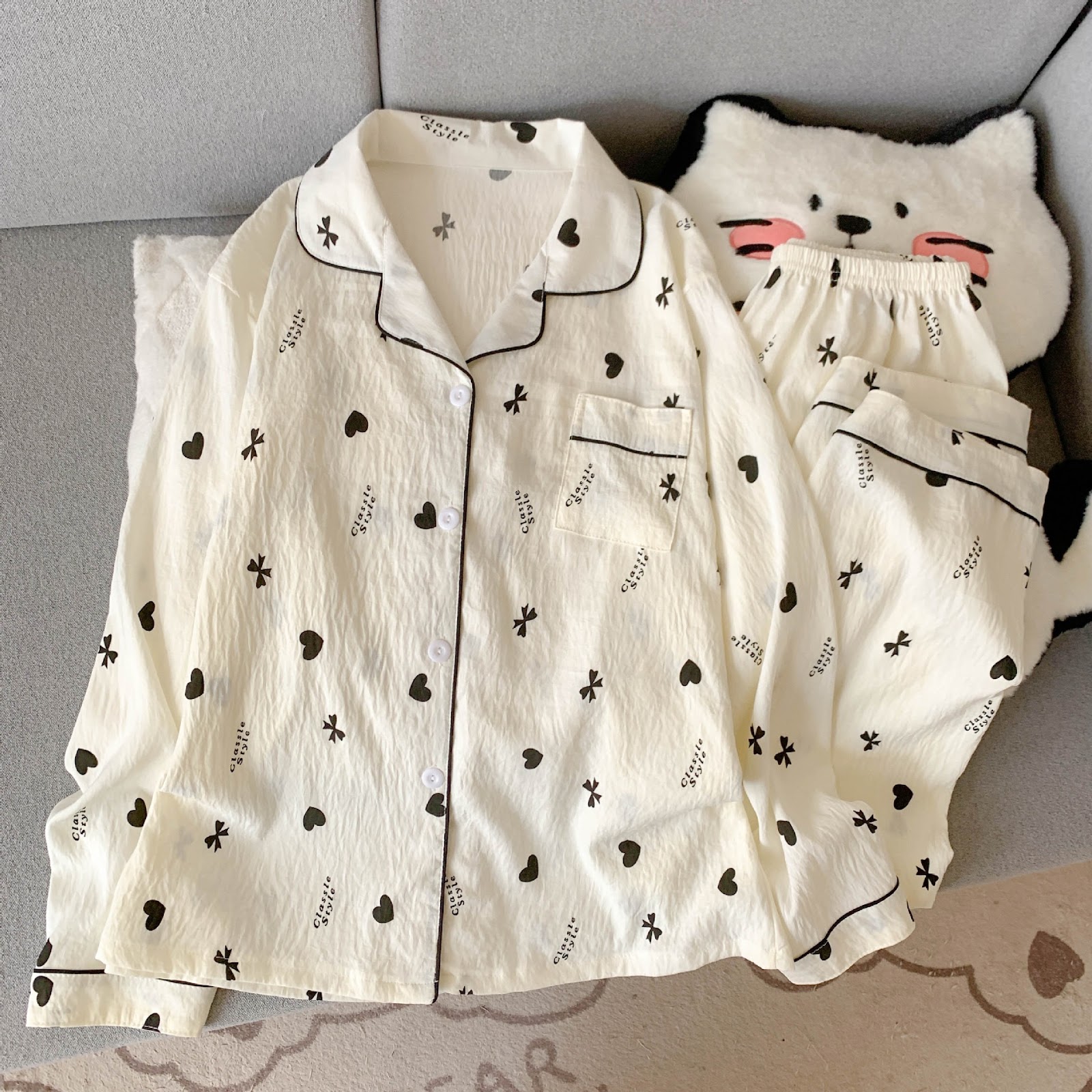 Women's Pajama Set, Long-sleeved, with Button Placket, Cartoon Style