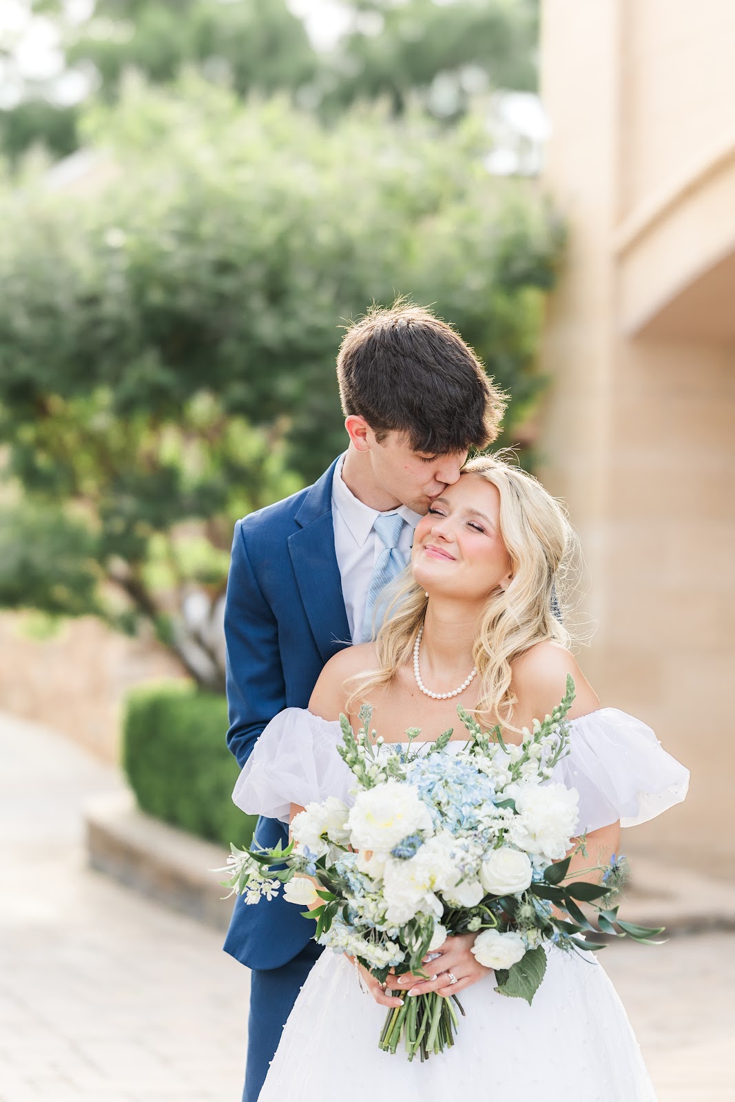 Classic Blue White Bouquet