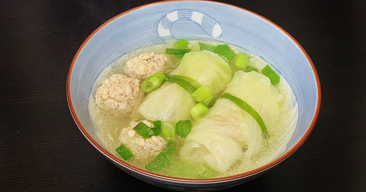 Canh bắp cải cuộn thịt