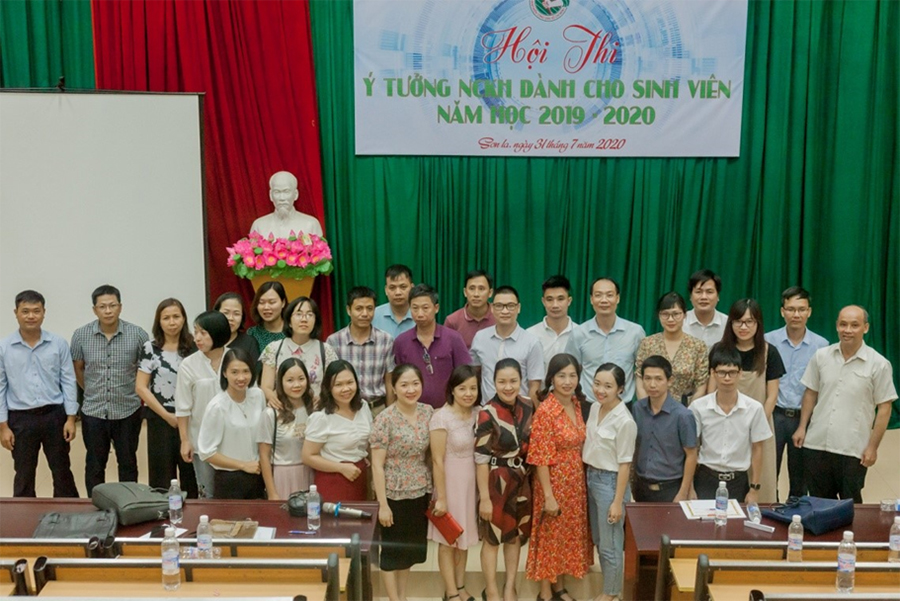 Khoa Khoa học Tự nhiên - Công nghệ 60 năm xây dựng, trưởng thành và phát triển