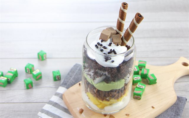 Parfait Milo Cube