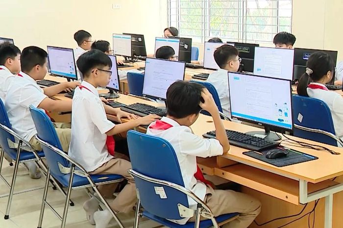 Trường học số tạo môi trường an toàn cho học sinh - Đài Phát thanh và truyền hình Hà Nội