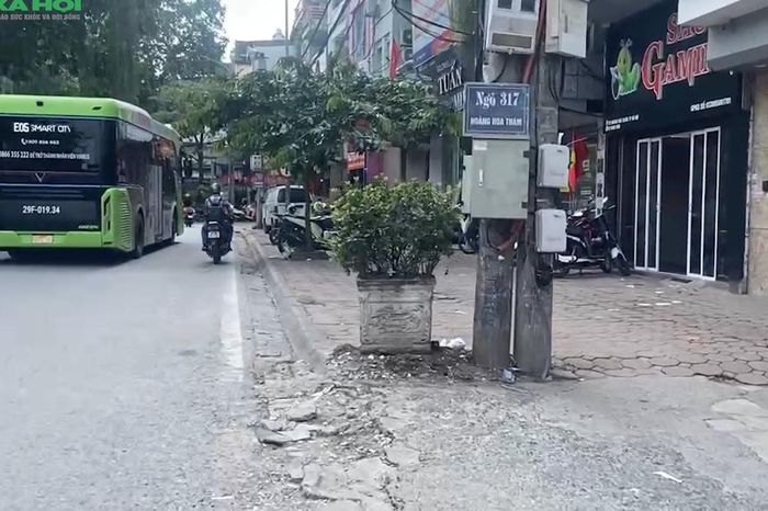 Tuyến đường sắt đô thị số 5 khởi động, nhà riêng trong ngõ trên trục đường Hoàng Hoa Thám, Hà Nội thiết lập mặt bằng giá mới - Chuyên trang Gia Đình &amp; Xã Hội - Báo Sức khỏe &amp; Đời sống