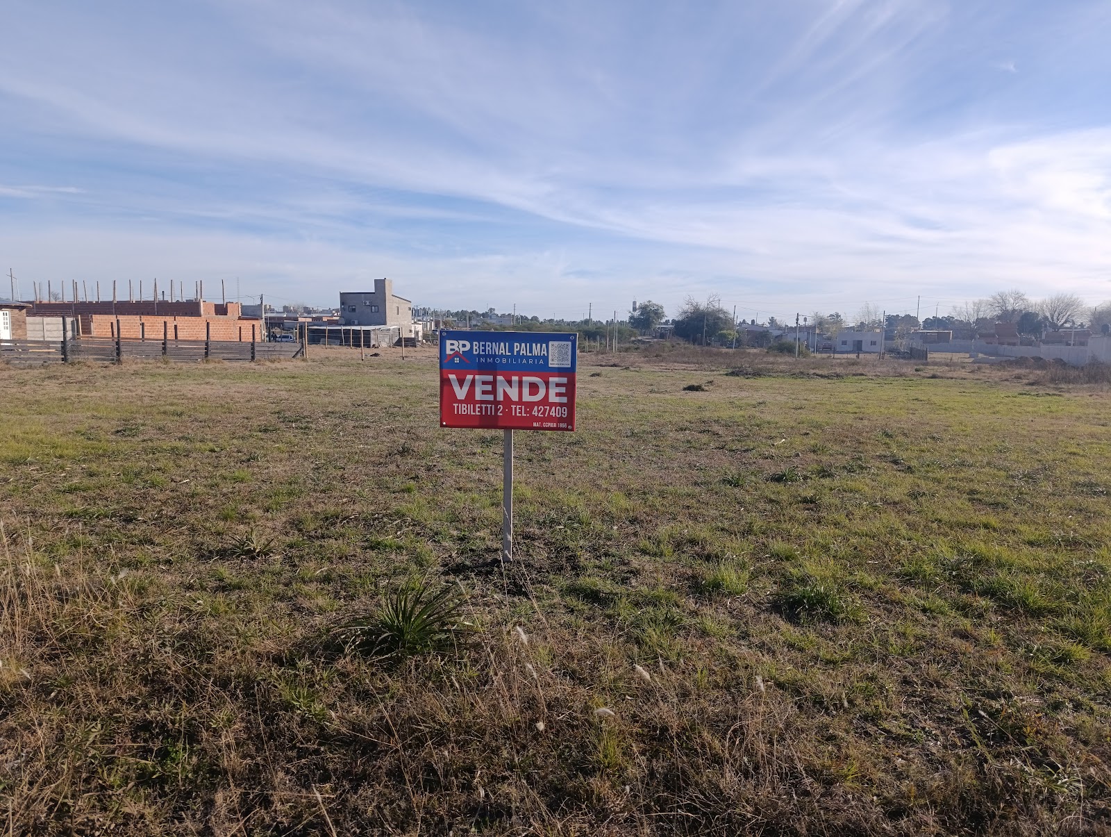 Terreno  · Av. Uncal y Ara San Juan · Loteo Villa Nueva